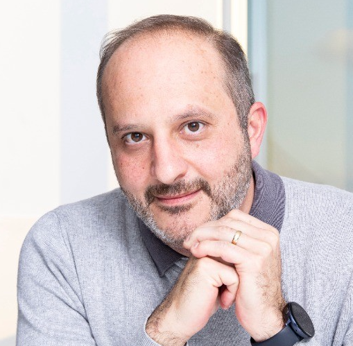 Alexandre Della Volpe, Rcell