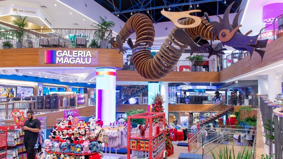 Registro da megaloja com a escultura de dragão mantida em respeito à Livraria Cultura. Foto: Olavo Martins, Divulgação