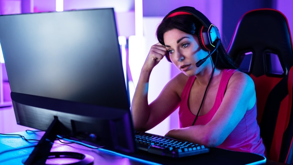 mulher, gamer, garota, violência, violência contra a mulher, bullying