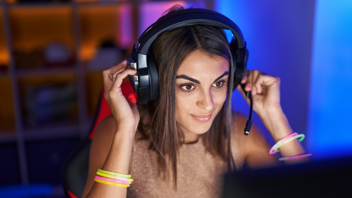 gamer, mulher, gamers brasileiros, jogadora, eSports