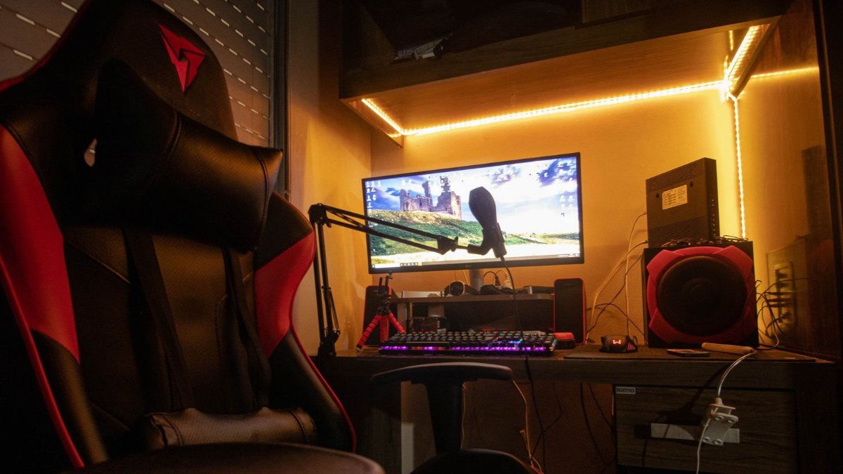 live, streaming, streamer, setup, pc gamer